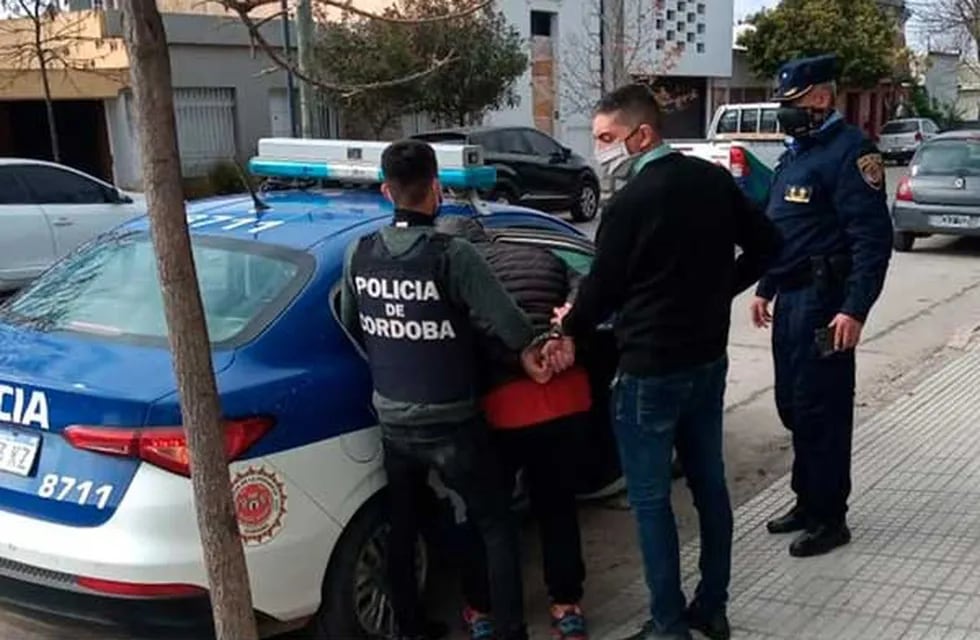 La detención de los gendarmes en Villa María. (Policía de Córdoba)