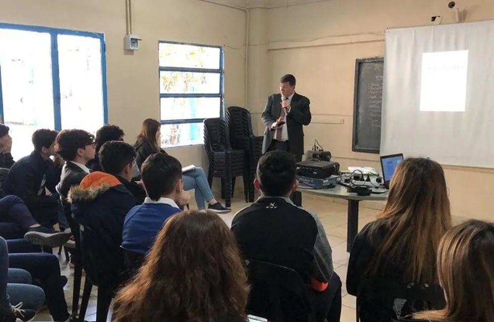 Estudiantes participaron de talleres sobre odio y ciberterrorismo. (Comunicación Gobierno Tucumán)