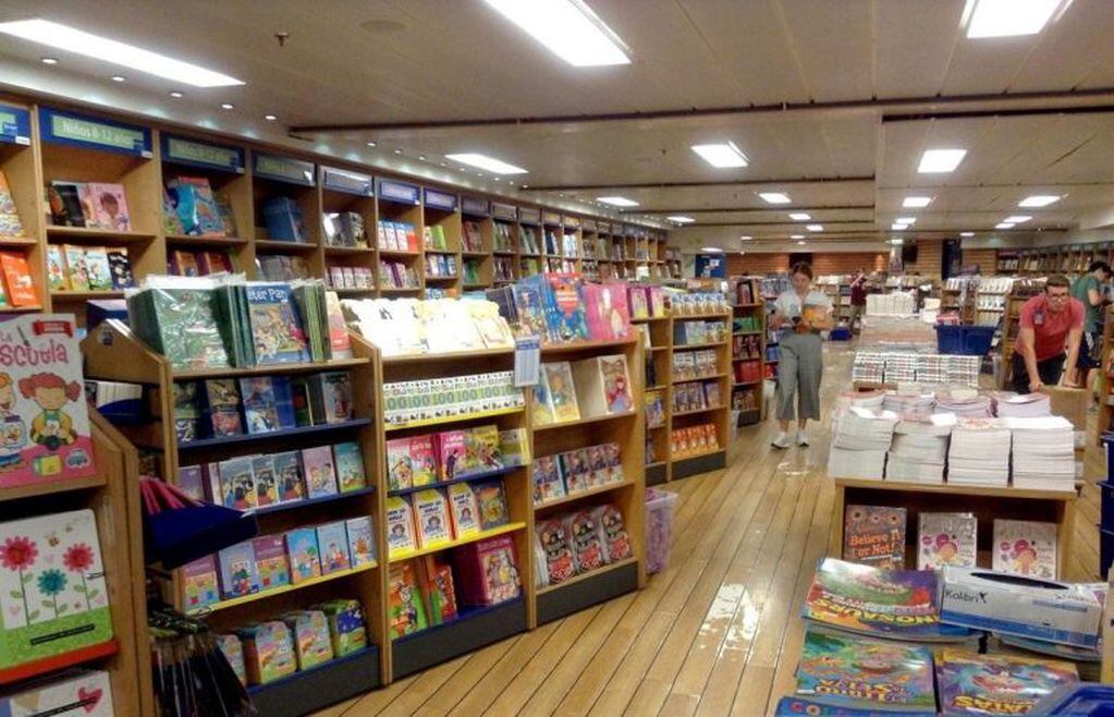 La librería flotante más grande del mundo