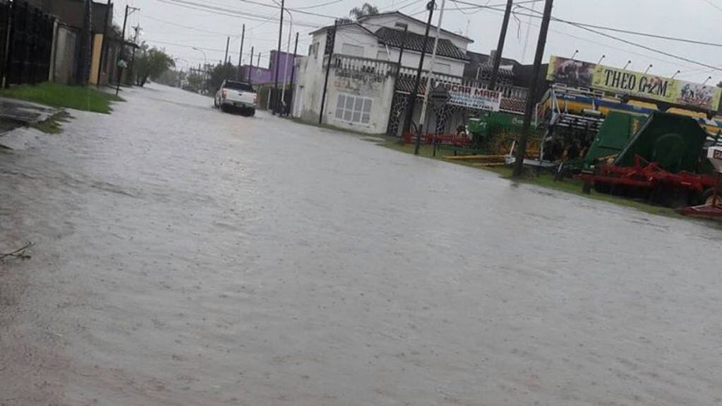 El casco urbano de la localidad se vio seriamente afectado.