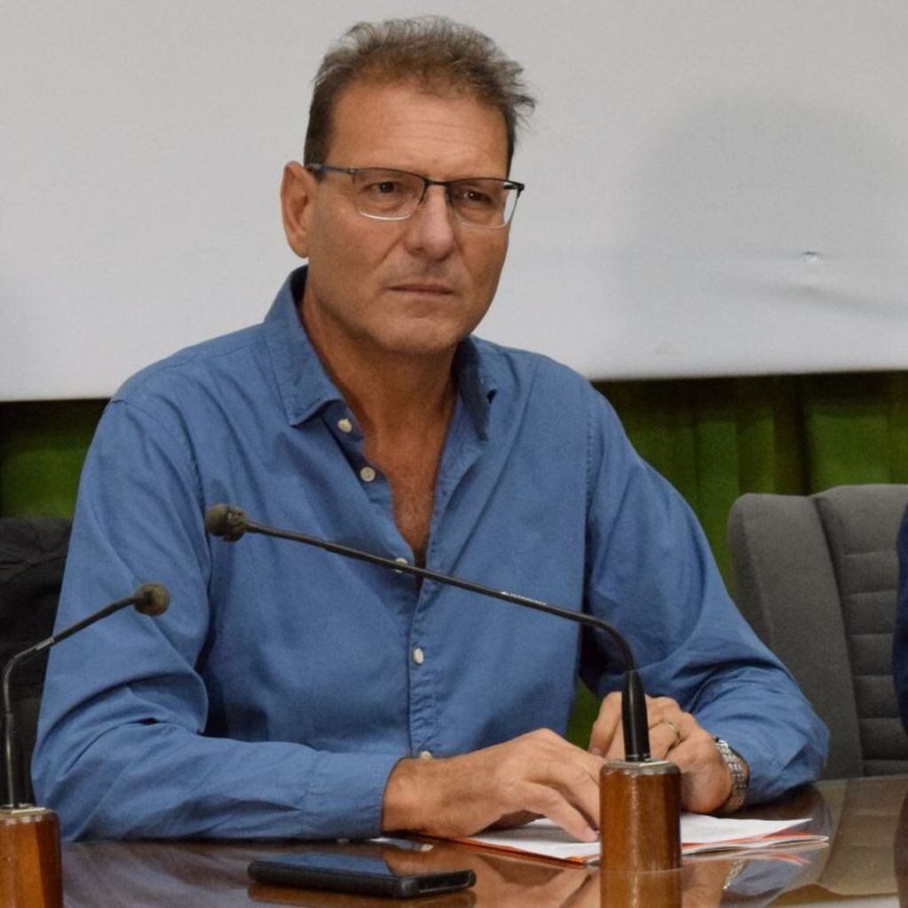 Darío Cocco, Secretario General del Sindicato de Empleados y Obreros Municipales (SEOM) dijo que los servicios están cortados.