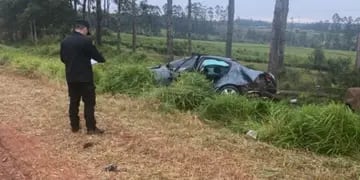 Accidente fatal en 25 de Mayo: un automovilista perdió la vida tras despistar con su vehículo