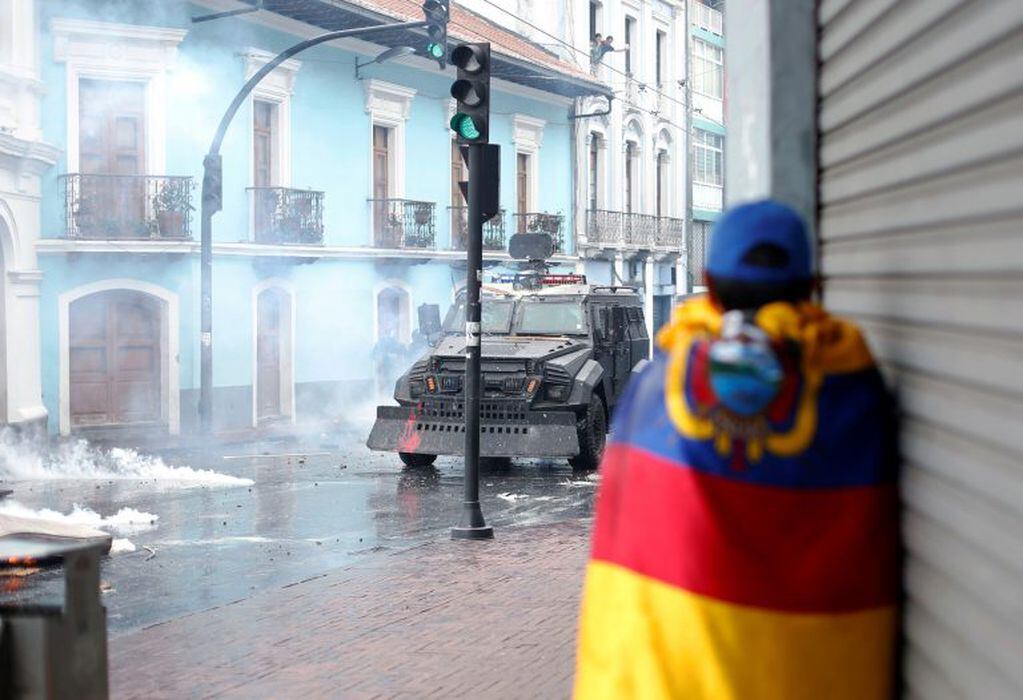 Caos en la capital de Ecuador. (REUTERS/Daniel Tapia).
