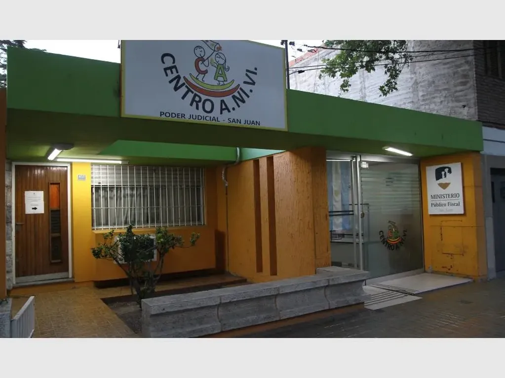 La denuncia fue radicada por la expareja del imputado en el Centro Anivi, en San Juan.