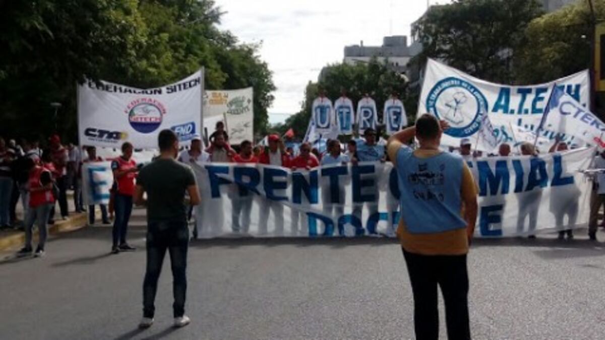 Avanza la negociación salarial docente en Chaco