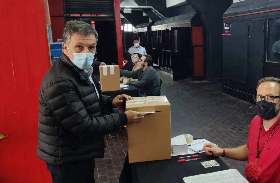 Ignacio Astore, quien asumió la presidencia de Newell's el lunes, contó cómo se repartirán las entradas cuando regrese el público a los estadios.