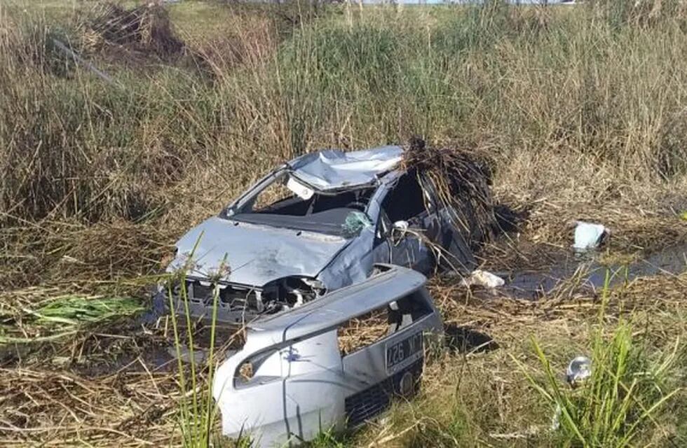 Accidente Ruta 12\nCrédito: Bomberos Ceibas