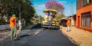 Continúan los trabajos de asfaltado en Eldorado