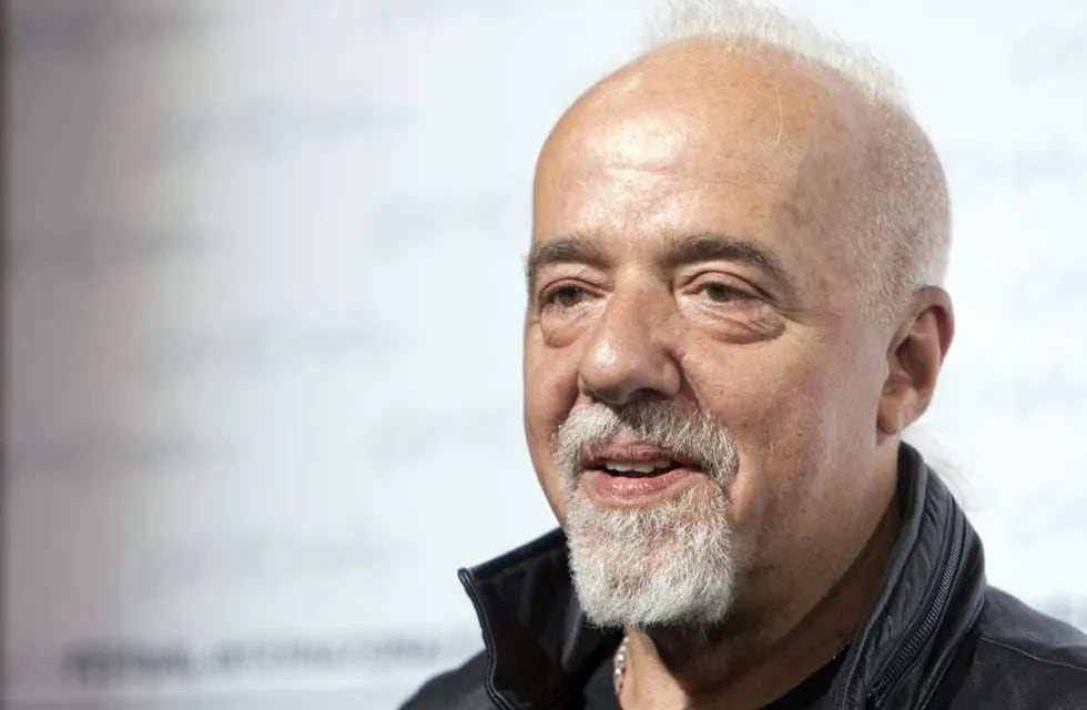 Paulo Coelho. Crédito: AP Photo/Andrew Medichini/Archivo.