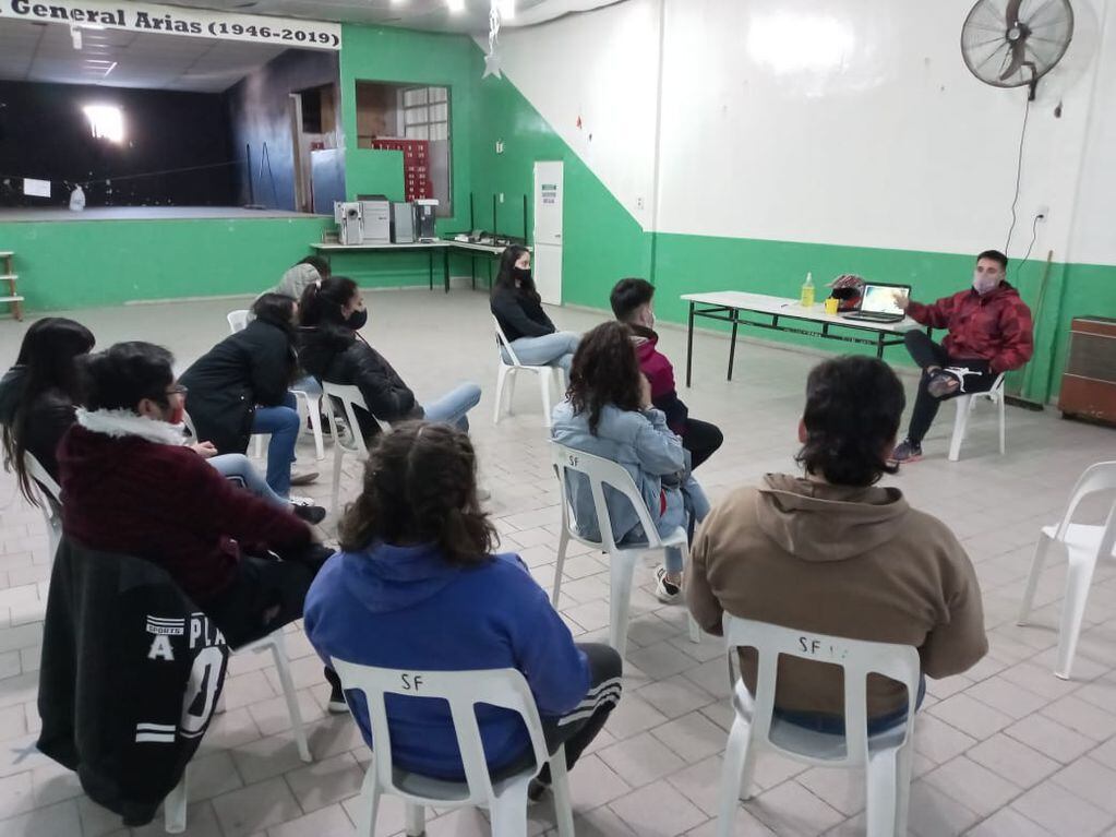 Capacitan a jóvenes del Programa Envión en Punta Alta