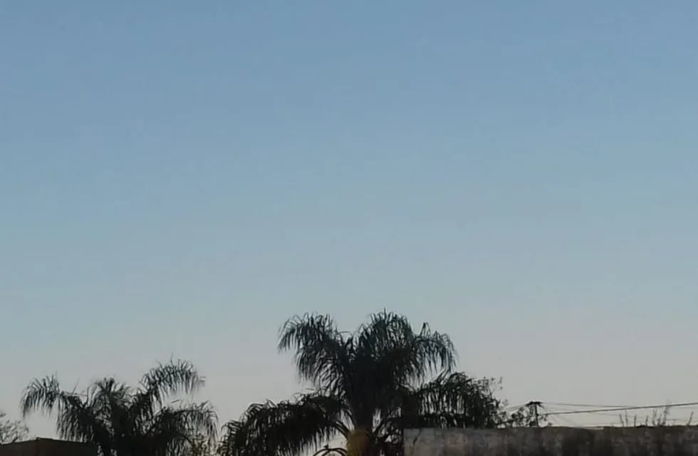 Cielo despejado en la mañana de Rafaela (Vía Rafaela)
