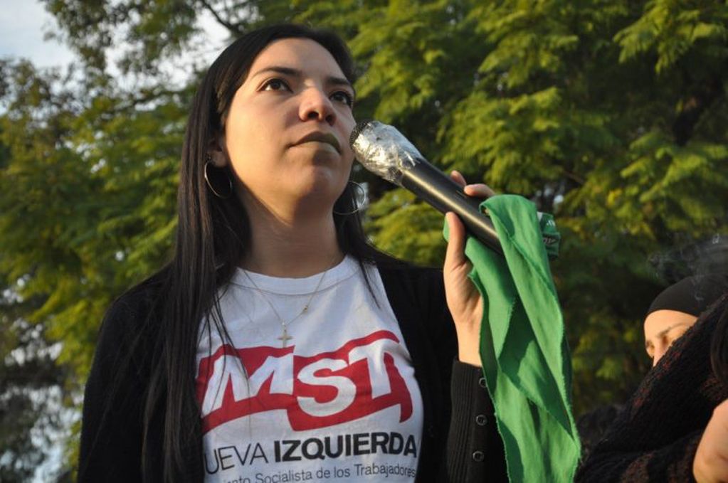María José Gonzales, referente del MST Nueva Izquierda  indicó "las mujeres no vamos a claudicar en la lucha"