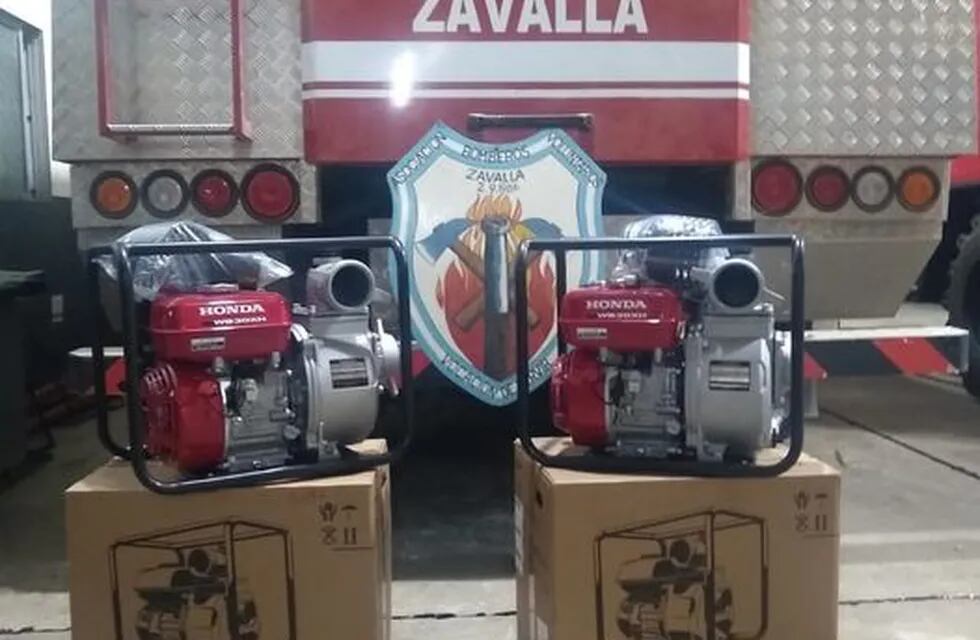 Bomberos Voluntarios de Zavalla compraron dos motobombas por la venta de rifas