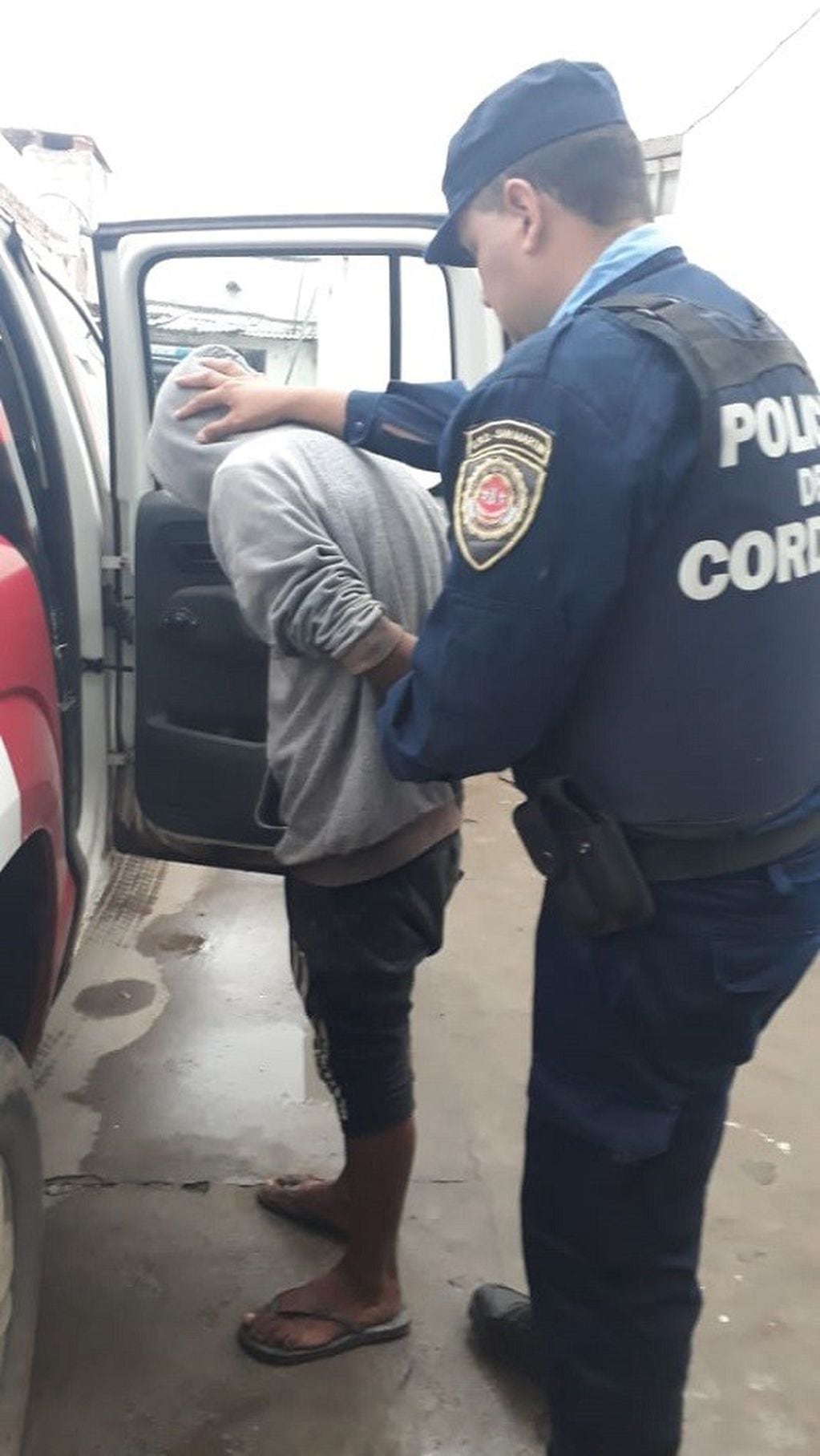 Detenido por robo en Villa Nueva.