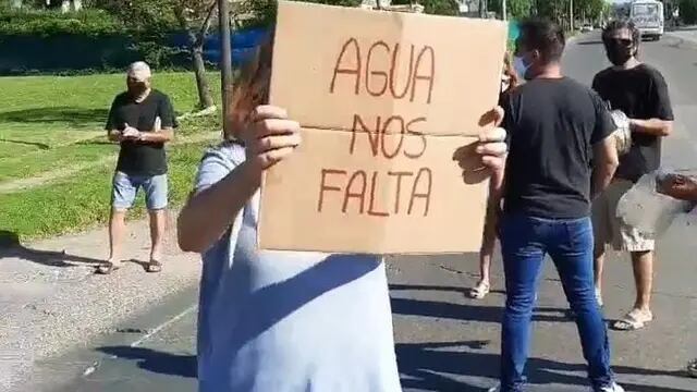 Recalmos en Saldán por agua potable