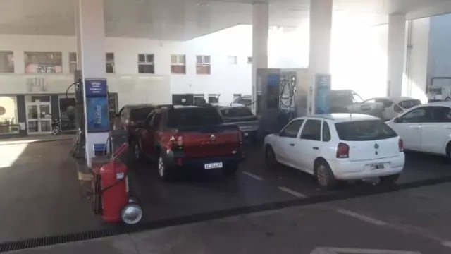 Se agudiza la situación del faltante de combustible en Eldorado