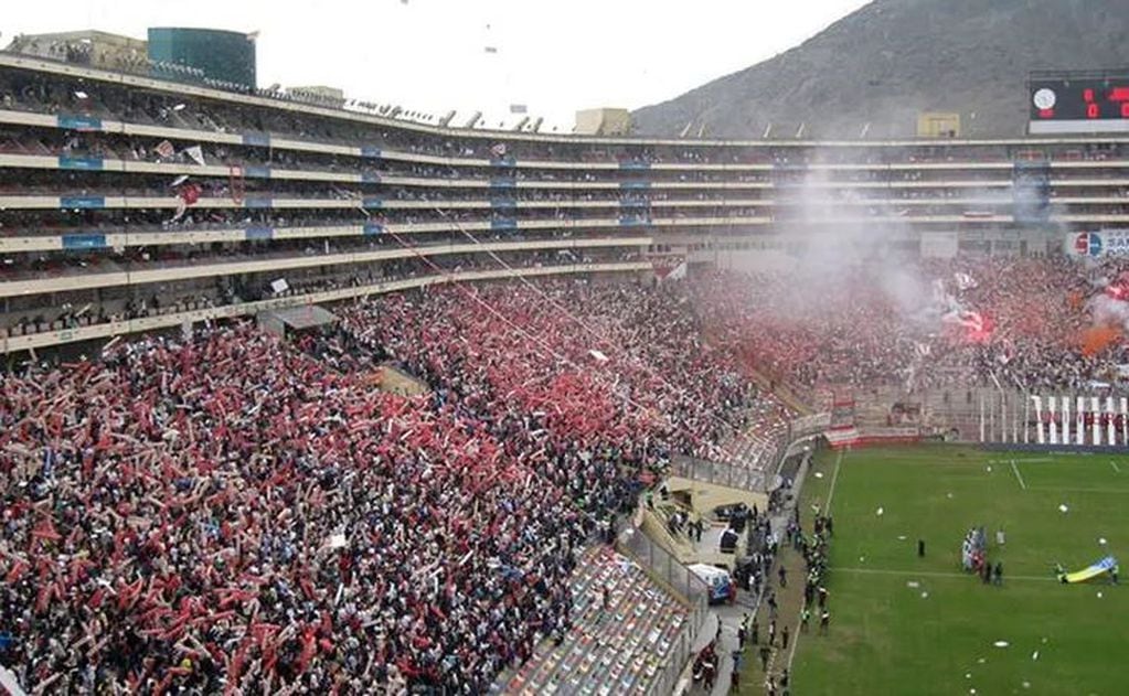 Cómo es el estadio Monumental de Lima, que albergará la final de la Copa Libertadores entre River y Flamengo (Foto: web)