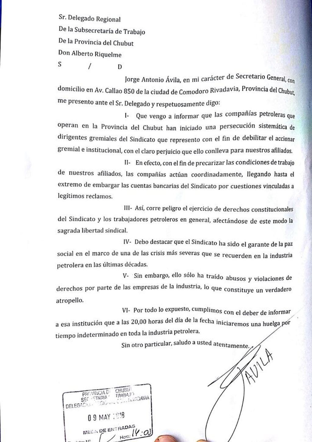 Documento presentado en la Subsecretaria de Trabajo de Chubut informando las medidas de fuerza del gremio petrolero