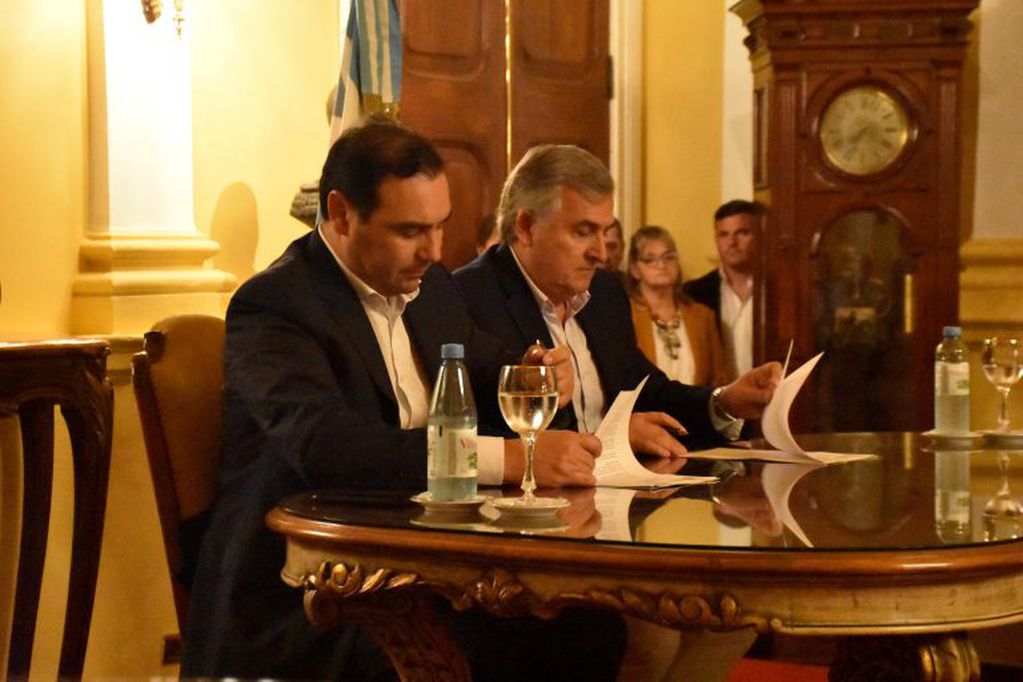 Gobernadores de Corrientes y Jujuy firmaron acuerdos.