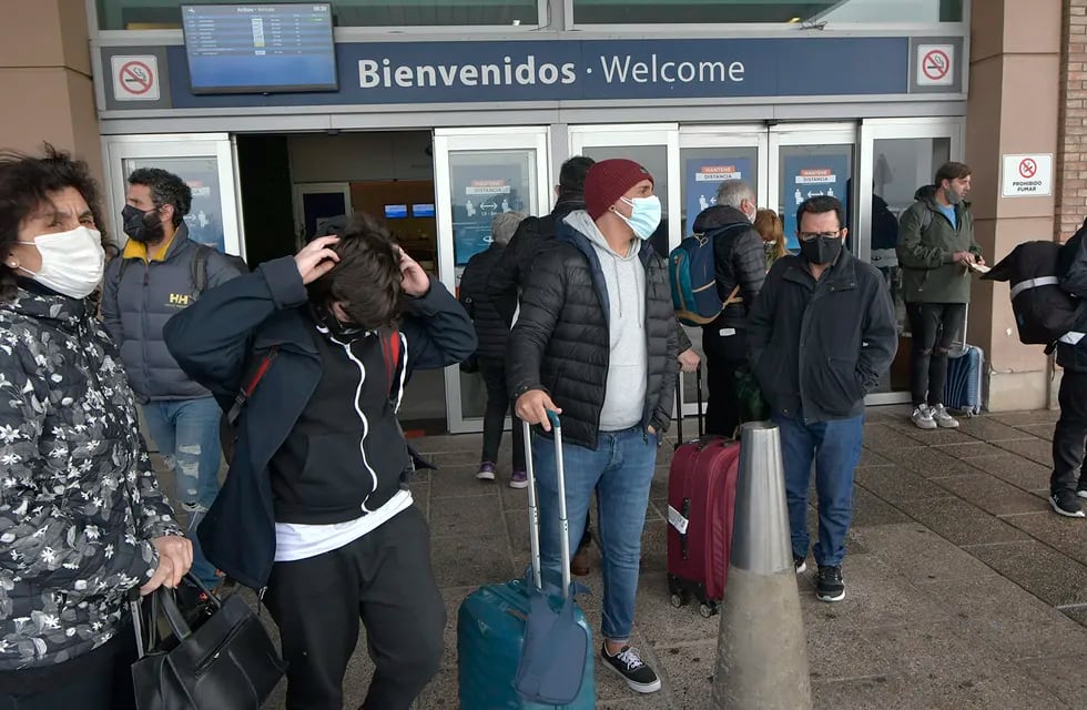El aeropuerto de Mendoza Francisco Gabrielli, recibió autorización como «corredor seguro».