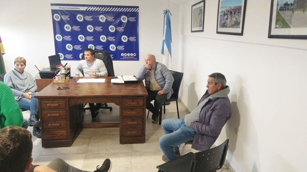 Cittadino acompañó a Orsilli en una reunión con dirigentes del Club Costa Sud