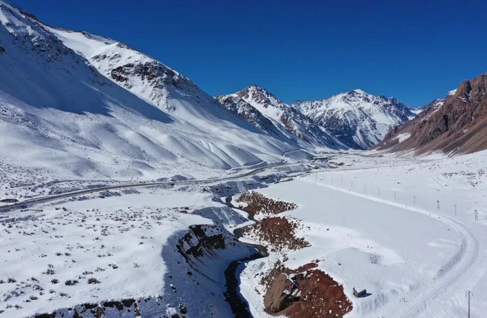 La Cordillera de los Andes nevada