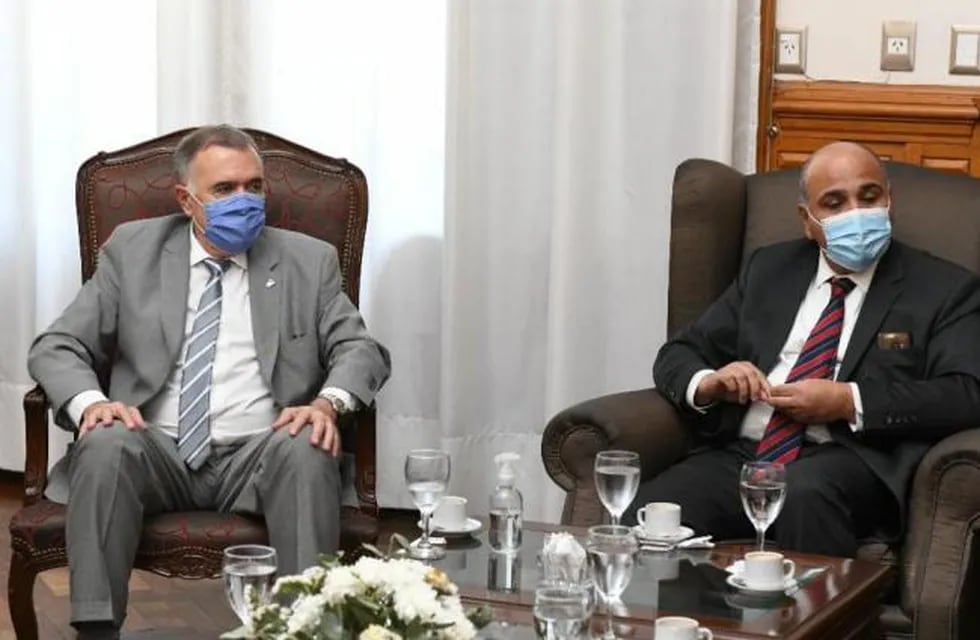 Jaldo y Manzur se reunieron en Casa de Gobierno.