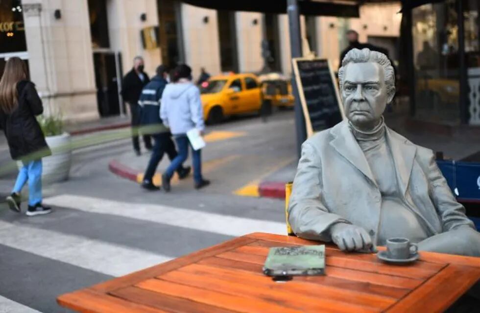 La estatua de Salzano fue reubicada en Córdoba.