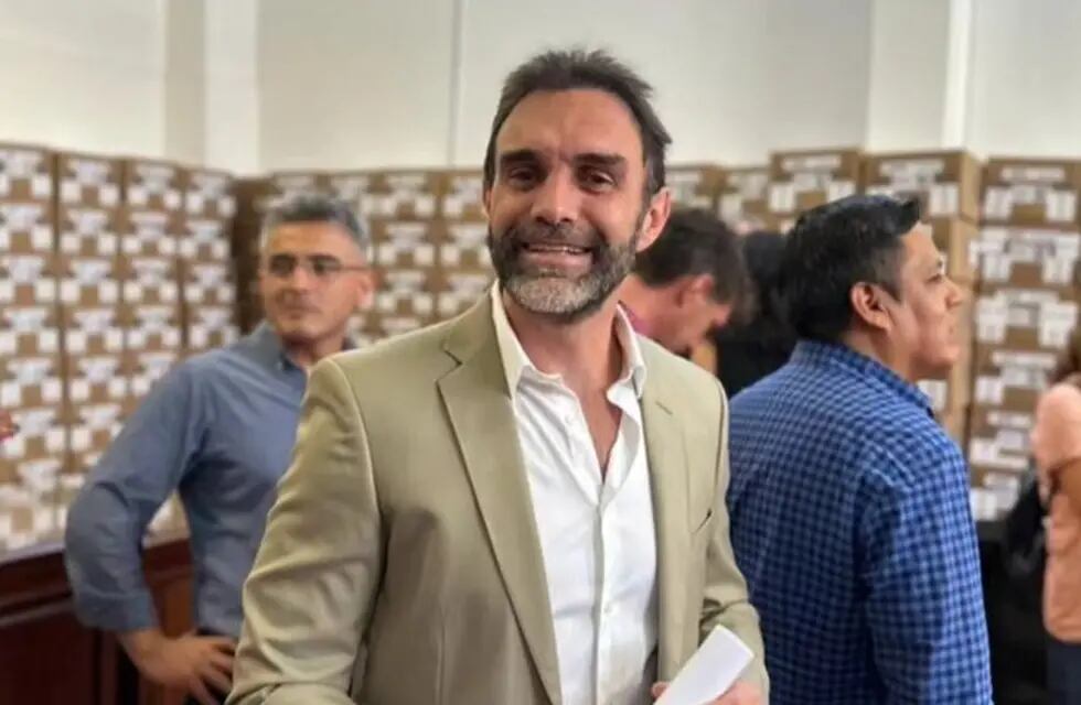 El senador Ezequiel Atauche, de Jujuy, fue elegido presidente de la comisión de Presupuesto y Hacienda de la Cámara alta nacional.