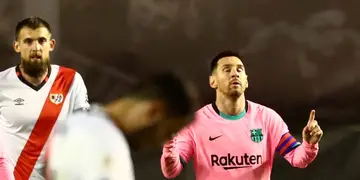 Lionel Messi festeja su gol ante el Rayo Vallecano (REUTERS/Sergio Perez)