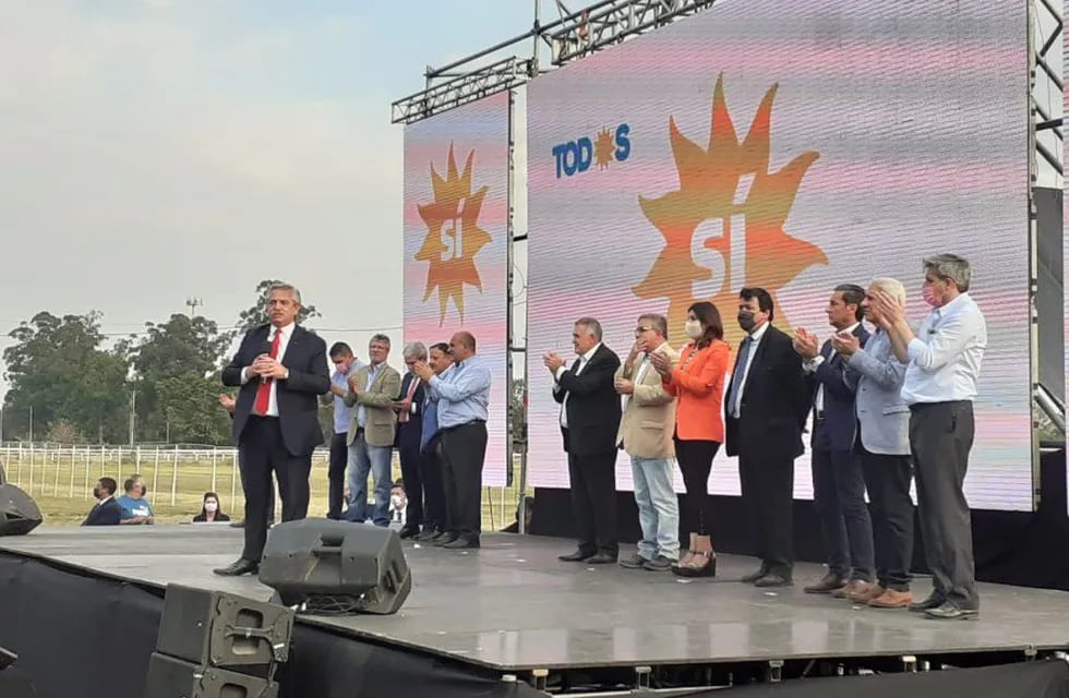 Alberto Fernández lanzó la campaña del Frente de Todos en Tucumán.
