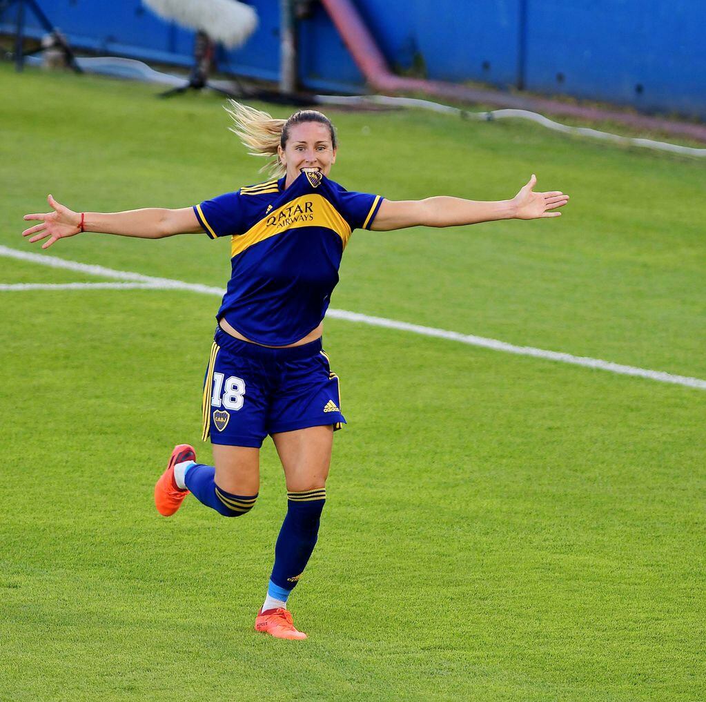 Clarisa Huber, la tandilense que llegó a Boca y festejó el campeonato del equipo de La Boca.