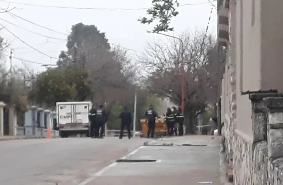 La Policía cortó el tránsito en el lugar del accidente en Alta Gracia (Mi Valle).