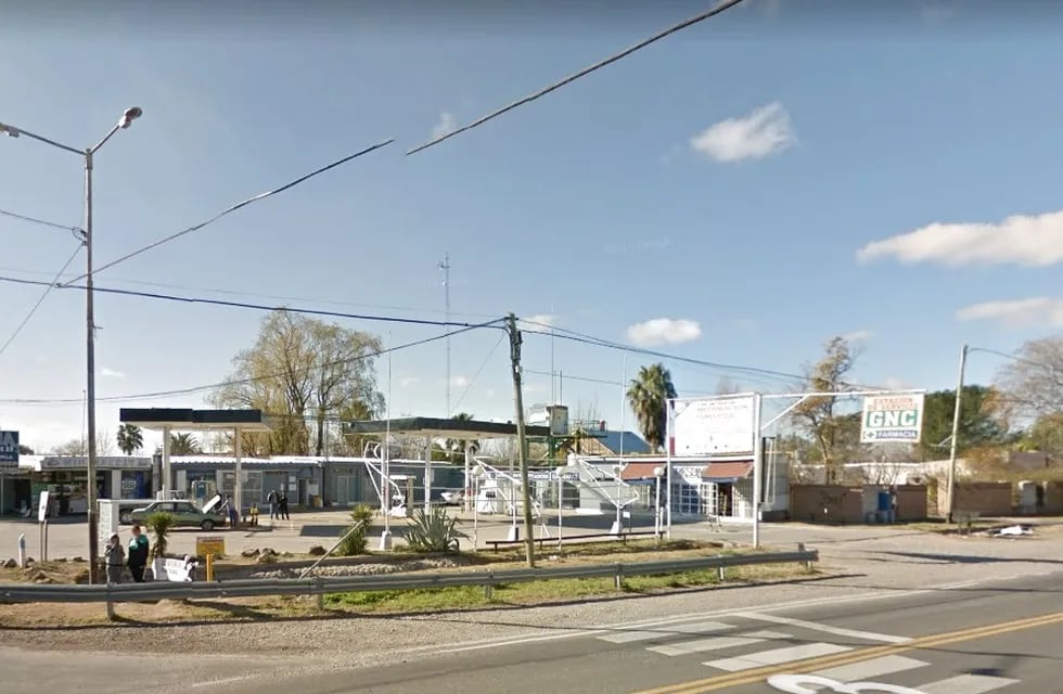 Asaltaron la estación de servicios en ruta 143 y Vélez Sarsfield en San Rafael.