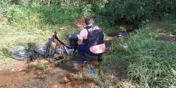 Secuestraron motopartes sumergidas en el arroyo Lorenzo en San Javier