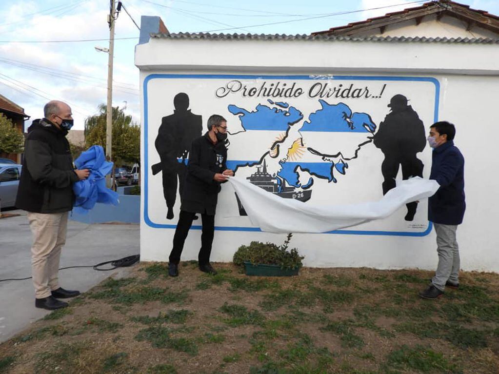Se descubrió un mural dedicado a los Héroes de Malvinas en el barrio ATE VI