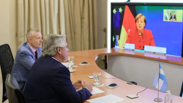 El presidente Alberto Fernández mantuvo una comunicación con la canciller alemana Angela Merkel.