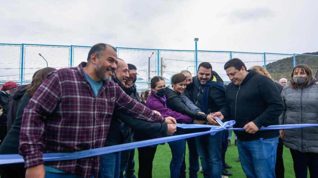 Inauguración espacios deportivos en el Barrio Gendarmería.