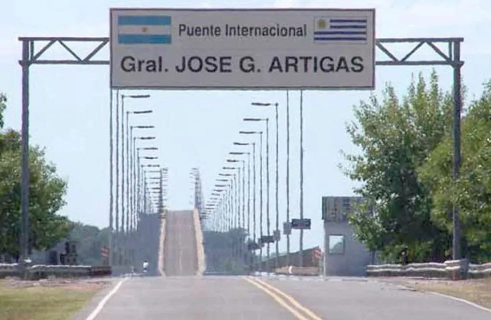 Puente General Artigas -Colón\nCrédito: Web
