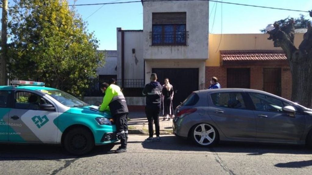Durante el mes de octubre, se desalojaron más de 10 fiestas clandestinas en La Plata (Web)