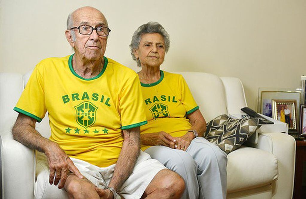 Gabriel y Marylia se conocieron en las tribunas del Maracaná, la tarde de la final perdida. Un amor que se prolongó por 64 años. "Estaba invitado a una fiesta, como me quedé sin ganas, me fui a casa de ella a conversar", explicó el carioca.