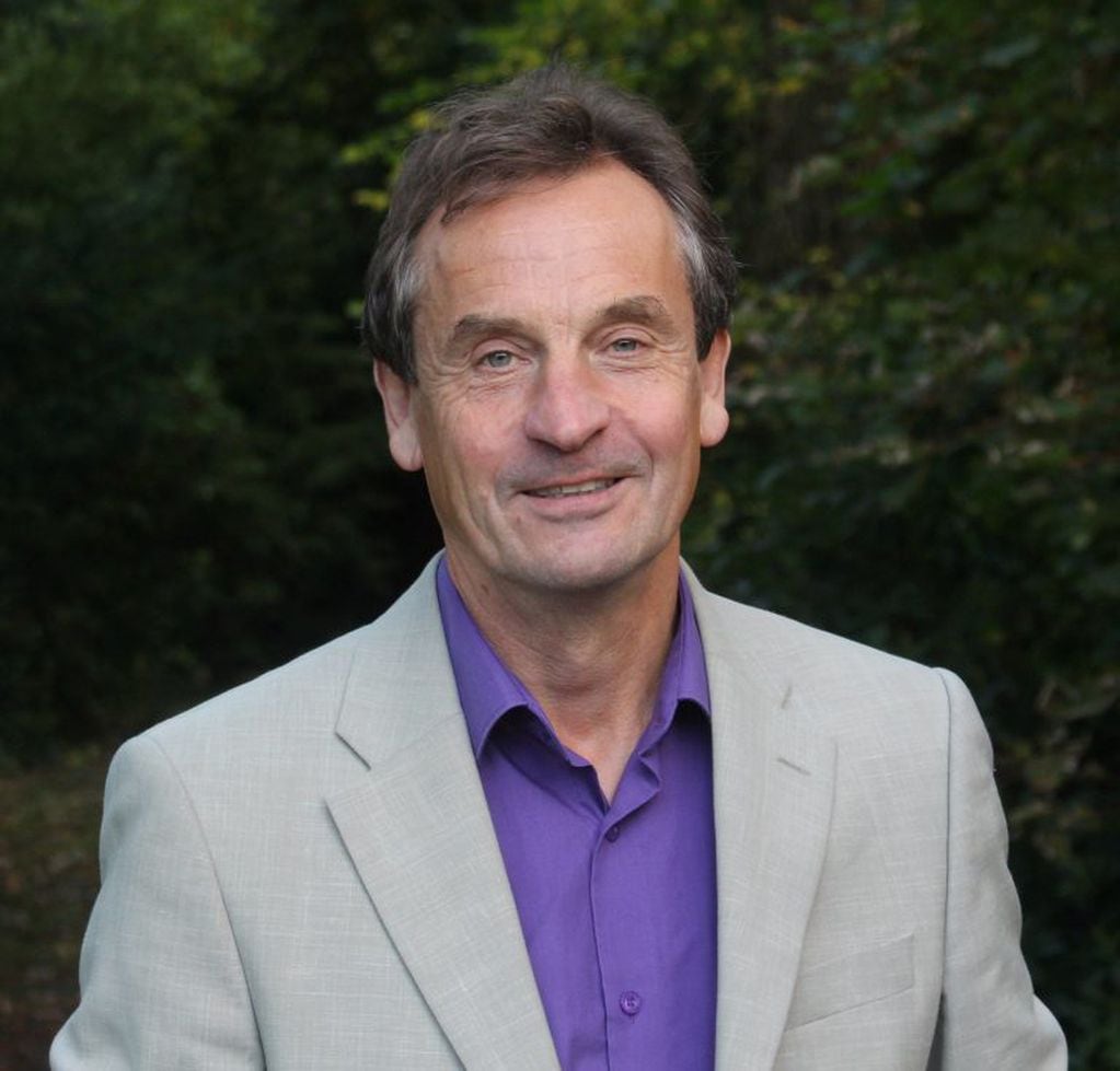 Chris Davies - presidente del Comité de Pesca del Parlamento Europeo.