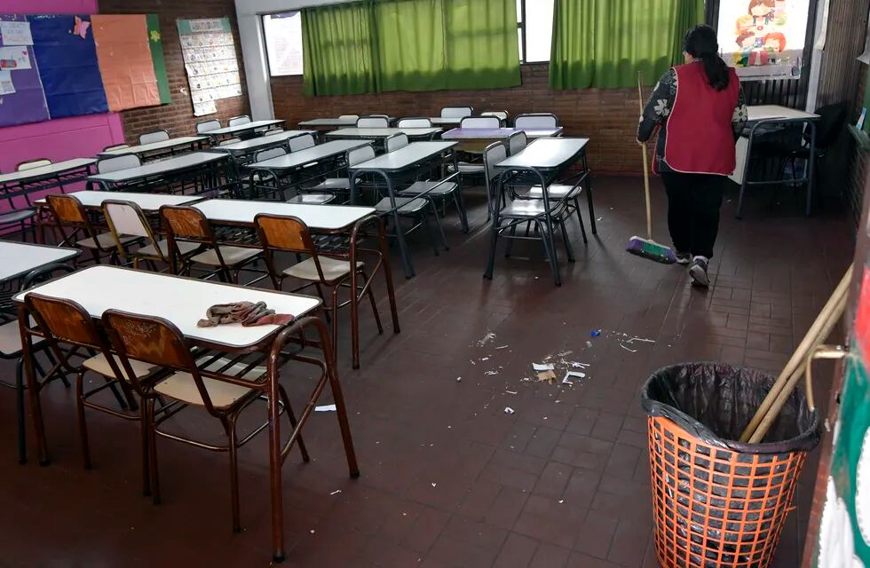 Escuela puntanas no tendrán clases presenciales durante la mañana de este lunes, tras las elecciones generales.
Foto: Orlando Pelichotti / Los Andes
