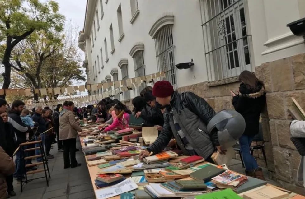 Festival del Libro en Salta (Web)