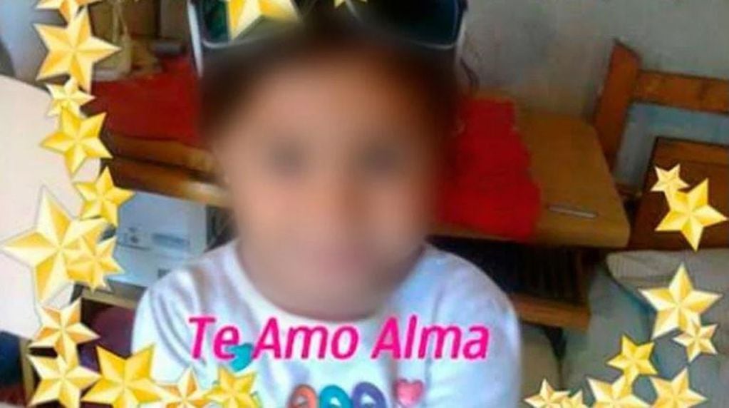 Alma, la nena de tres años que era sometida a golpes y abusos sexuales.