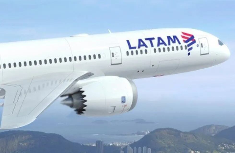LATAM Airlines Argentina comenzó a operar la ruta San Juan - Santiago de Chile