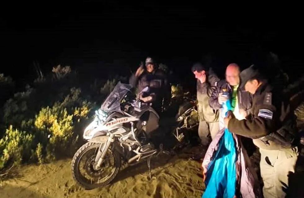 GN rescató a un motociclista accidentado en la Puna jujeña