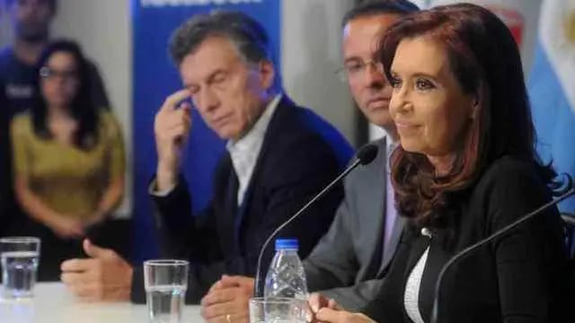 Sin alusiones. La Presidenta habló ante funcionarios y empleados de Facebook. A la mañana, Macri había dicho que “en el modelo de la Presidenta, la inflación no tiene importancia”. Cristina obvió el tema (Télam).