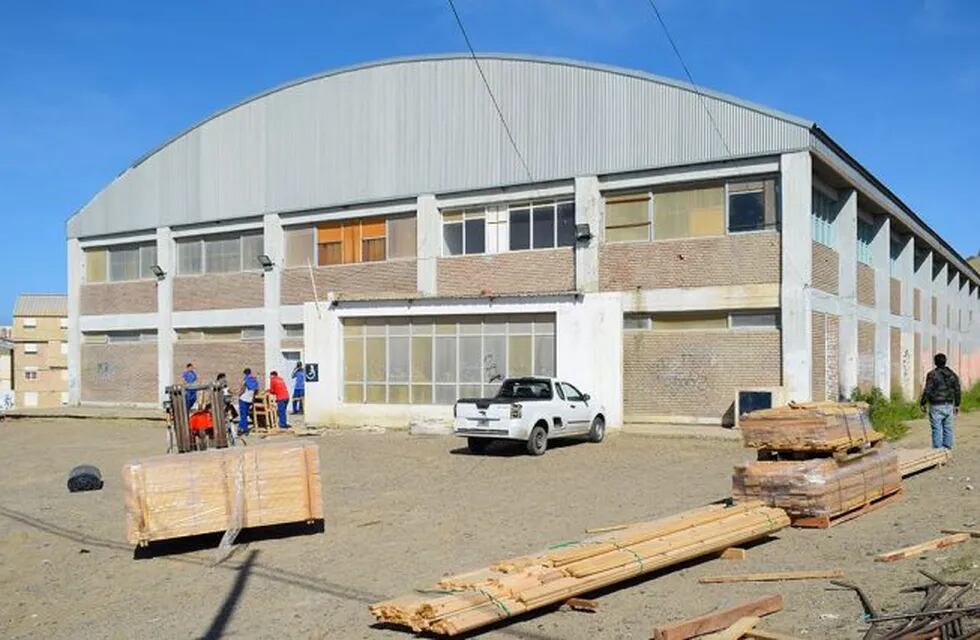 pido flotante para Gimnasio Mirta rearte