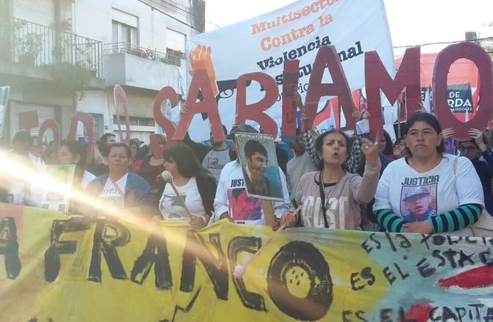 Cinco policías fueron excarcelados.